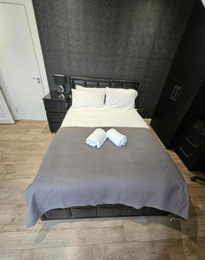 Luxury Double Room With Private Bathroom — Photos 3